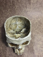 Load image into Gallery viewer, Skull Bowl - Male