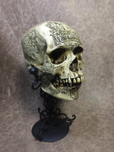 Load image into Gallery viewer, Gryffindor Skull