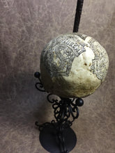 Load image into Gallery viewer, Hogwarts Graduation Skull