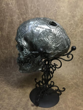 Load image into Gallery viewer, Judas Skull