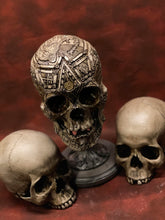 Load image into Gallery viewer, Jacques de Molay Skull