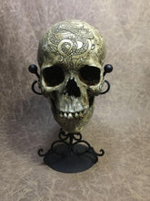 Load image into Gallery viewer, Shakespeare Skull