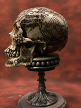 Load image into Gallery viewer, Templar Knight Skull
