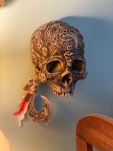 Load image into Gallery viewer, Tiki Wall Hanging Skull