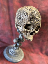 Load image into Gallery viewer, Pirate Flag Skull