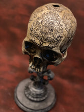 Load image into Gallery viewer, Hogwarts Graduation Skull